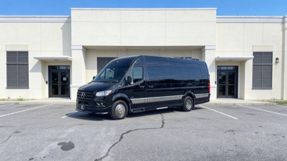 durham 15 passenger sprinter van