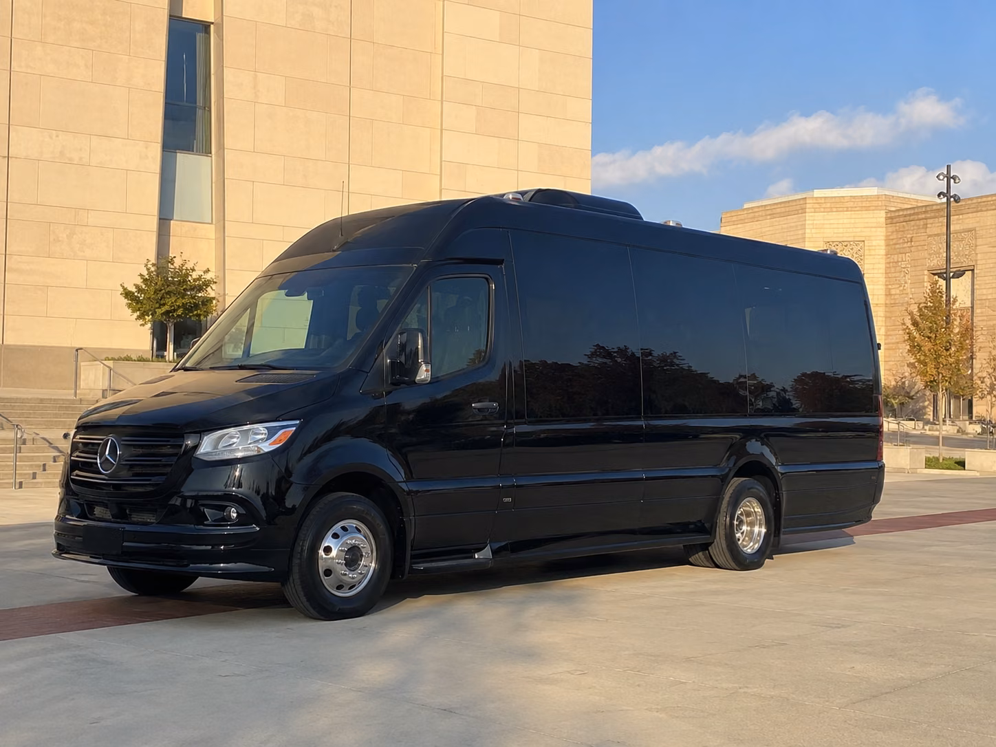 15 passenger sprinter van